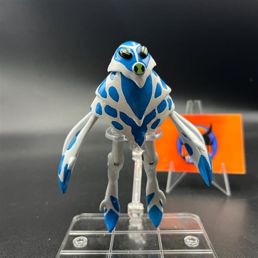 Ampfibian | Ben 10 Omniverse| Alien Collection - Etsy