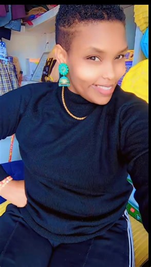 AQUESO (@aqueso)’s videos with original sound - Sheyma B Classic Beauty