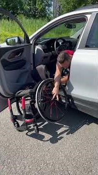 How to Safely Transfer From Your Vehicle to Your Wheelchair #wheelchair #wheelchairskills