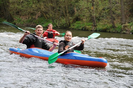 Kayak en Ardenne – Vivez la descente de l’Amblève Coo Adventure