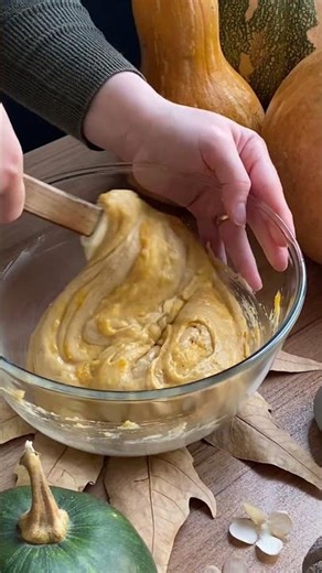 Pumpkin pound cake🎃🍞