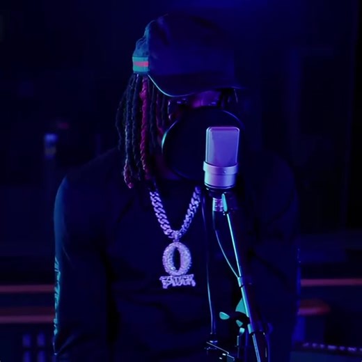 J 🏹 (@._.goddamn)’s videos with original sound - J 🏹