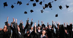 The Pros   Cons of Getting an Acting MFA, According to Industry Experts