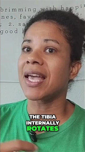 Foot Arch Collapse: Why Your Knees Collide #shorts