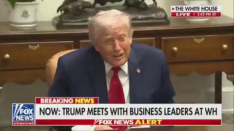 🚨 TRUMP: 5G & 6G ARE WEAPONS FOR TOTAL BODY PENETRATING SURVEILLANCE! President Trump casually dropped the red pill bomb in front of tech execs:“What does [6G] do? Give you a little bit deeper view into somebody’s skin? See how perfect it is?”He said it. Out loud. On record. Linking 5G signals and the incoming 6G rollout directly to 3D spatial penetrative surveillance that can peer through skin, clothes, walls — your entire private existence turned into an open book for the machine.This isn’t a