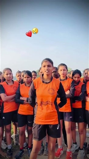 हंबरून वासराले चाटते जवा गाय || hambarun vasrale chatate java gay || #viral #motivation