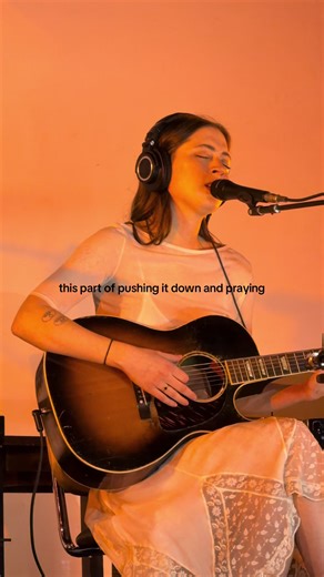 HE IS STABLE YOU ARE DEEP @lizzy #lizzymcalpine #losangeles #olderandwiser #livemusic #fyp