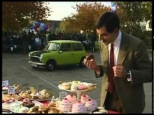 Mr Bean - Car repaired by tank