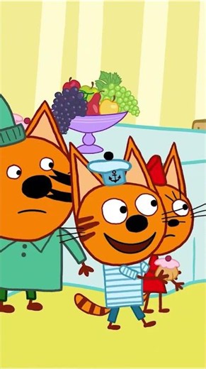 Three Cats in Search of Germs #tricota