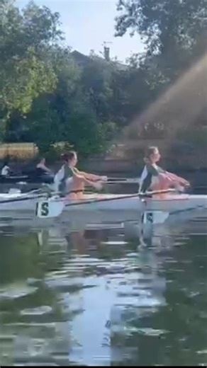 Rowing at Surbiton High School continues to thrive, with pupils from Year 8 to Year 13 training year-round and competing at regional, national and international levels. This season included medal wins, GB representation and a visit from alumna Olympian Lola Anderson MBE. Well done to all involved in another outstanding year on the water! Learn more: https://eu1.hubs.ly/H0lYVRL0 #SHSSports | Surbiton High School