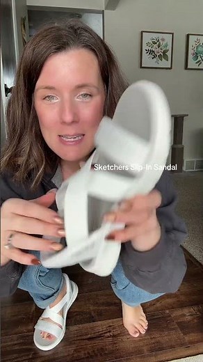 Ultimate Comfort: Skechers Slip-ins GO WALK Flex Crossband Sandals Review #Skechers #SlipOnShoes