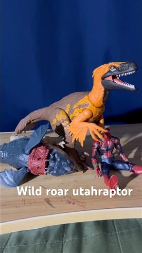 Wild roar utahraptor #dinosaur