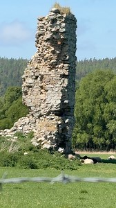 Dallas’s ruined castle was destroyed in a famous battle captured on film! | The Moray Neep