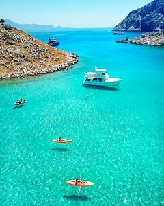 The 50 shades of....Blue in #GREECE !!!💙🇬🇷️💙 | Greeks Worldwide