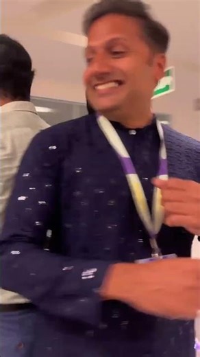 360 degree rotation camera in office