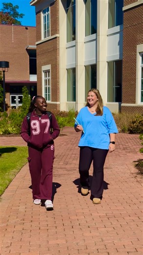 It’s Free Application Week 🎉 From now through Sunday, Oct. 26 at 5 p.m., you can apply to UNC Pembroke for FREE through the CFNC Application Hub 🖤✨ Visit the link below to apply! 🔗 https://tr.ee/1EEgW6EDBM | UNC Pembroke