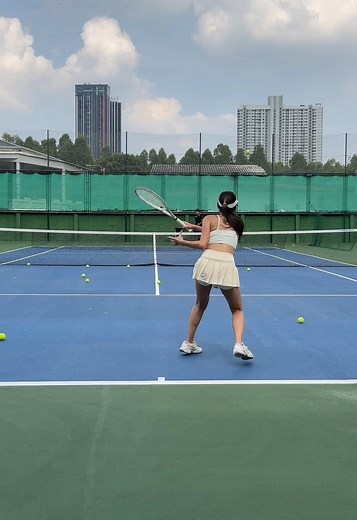 Tuesday swings 🤍🌞 #tennis #tennispractice #เทนนิส