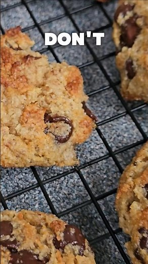 Easy Keto Chocolate Chip Cookies!