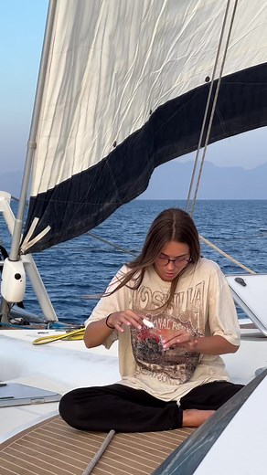 Light sailing in Egypt 🇪🇬 #viral @katezatara @finnwhitakerr