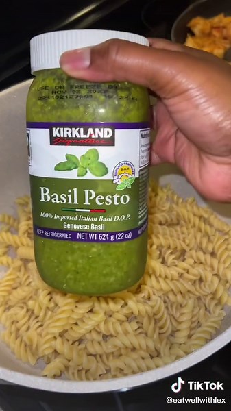 Easy Shrimp Pesto Pasta Recipe for Quick Weeknight Dinner