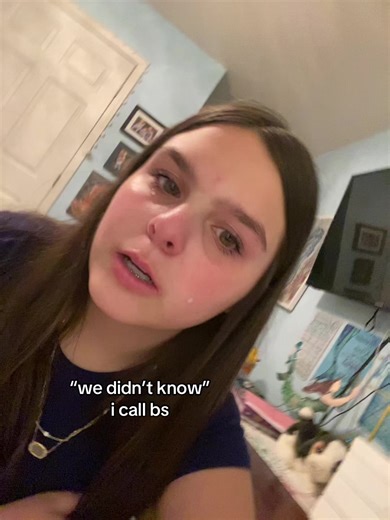 beefinwitmychickboom (@beefinwitmychickboom)’s videos with waves. - 🤫