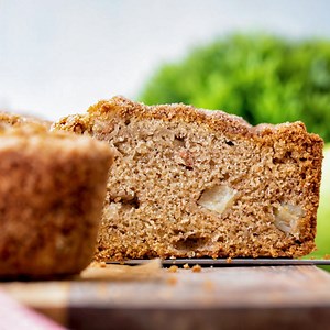 The perfect Fall quick bread. Apples and cinnamon nothing better! Get the recipe - https://anitalianinmykitchen.com/dutch-apple-loaf/ | An Italian in my kitchen
