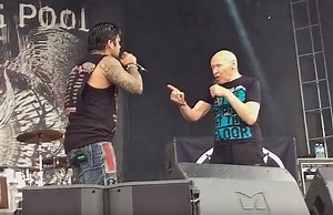 Watch DROWNING POOL Perform 'Bodies' With 82-Year-Old 'America's Got Talent' Contestant At CHICAGO OPEN AIR