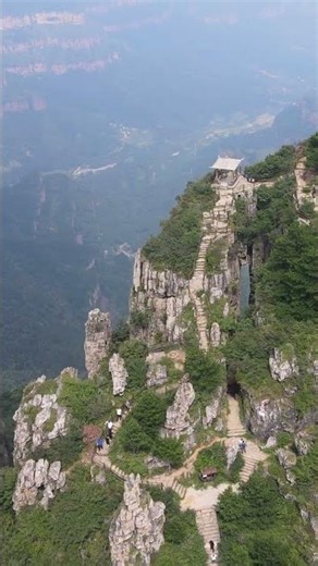 The ‘Hidden Temple’ on a 1,700m Taihang Cliff – China’s most dramatic sacred site 🏔️🏯#temple