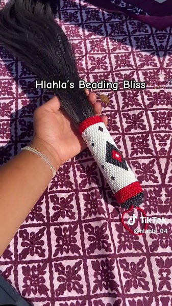 Exploring Hlahla’s Beading Bliss and Creative Techniques