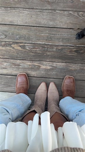 Petition for a cowboy boot emoji