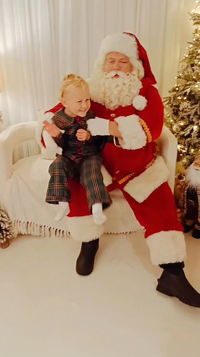 5.6K views · 48 reactions | Amazing first day with Santa at the studio today!! Can't wait to share some images. All the children were amazing and had a magical time!! If you were with me today and would like a sneak peek posted on Facebook only let me know  Looking forward to another full day tomorrow!! I DO NOT OWN THE RIGHTS TO MUSIC | Emma-Jean Photography “Award Winning Photographer” | Facebook