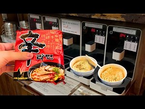 24 Hour Automated Unmanned Ramen Machine Convenience Store in Korea