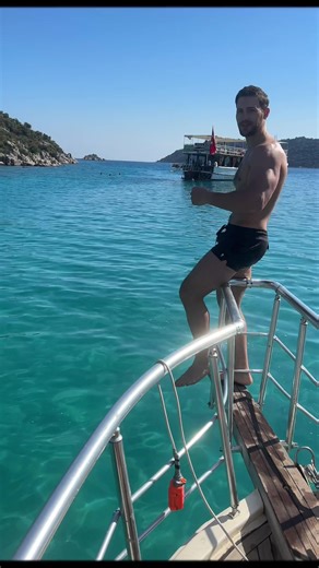 Live your best life #beautifulboy ##muscleman #hunk