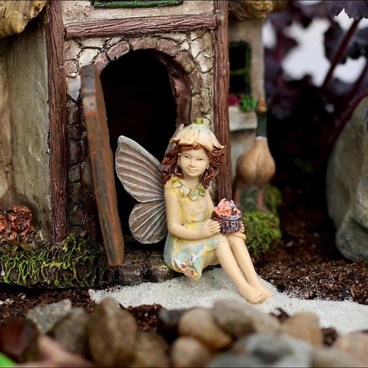 Little Cottage Fairy Garden! 🌿