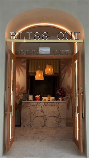 ✨ The wait is over! Bliss Out is now open at Watergardens. From head spas to therapeutic massages and soothing shampoo rituals, your new self-care spot is here. 💆‍♀️ 📍Find them near City Chic. | Watergardens