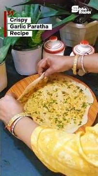 ऐसा Garlic Paratha खाया है? 😍 Crispy, Buttery & Restaurant Style Recipe| Kids Favourite