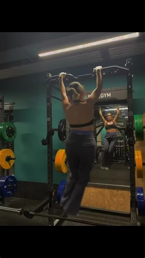 Woman's Average Unassisted Pull-Ups: The 1% Stat