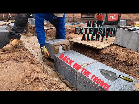 Bricklaying- Laying trench blocks