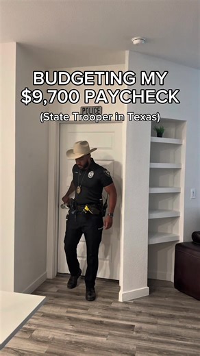 You can download the template in our bio 🙌