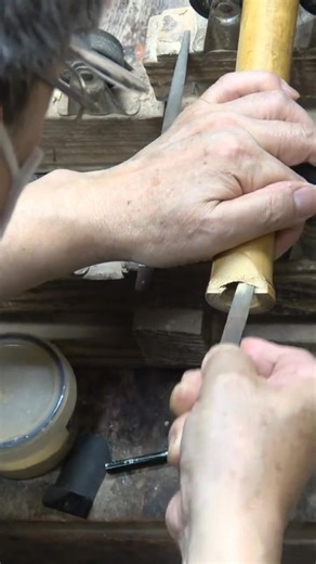 The process of making a Japanese bamboo flute. A workshop with 100 y... | Columbine Entertainment