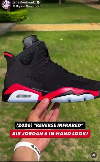 An in hand look at the “Reverse Infrared” Air Jordan 6 via the incomparable @zSneakerHeadz