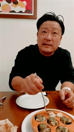 Soup on bread #TsubameSanjoTV #Gourmet #Izakaya