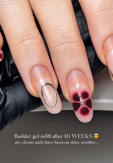 Builder gel infill after 10 weeks 😆🙈😲 I was shocked to see these nails back to me still in tact since October 😅 insane!! Let me know if you have any clients like this too 💅🏼 #nailtech #nailartist #biabnails #buildergel #buildergelnails