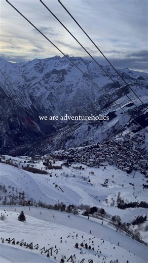 We are finally admitting it…we’re addicted to adventure 😬 At Adventure Awaits Media, we live for the moments that make you feel alive. You know, those wild views, the adrenaline, the chaos, and the memories that stay with you forever. We don’t just chase adventure… we capture it. Are you addicted to adventure too? 👀🔥 If so, follow along and you may just find your next escape! 🤙 Special thanks to @gerardxjose for the epic jaguar shot! 🐆🎥 📍: Puerto Rico, Turks & Caicos, France, Guatemala, M