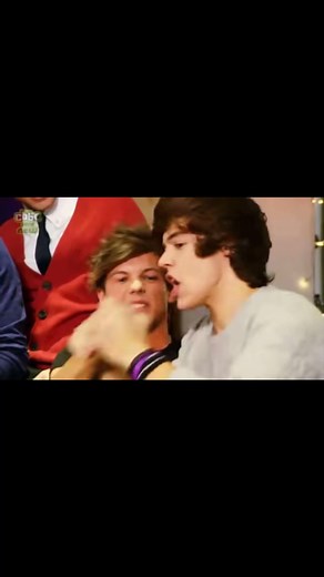 Louis «Harry it’s getting wierd now»🫣🥲🥺🥺🥺😂#onedirection #onedirectionreunion #12yearsofonedirection