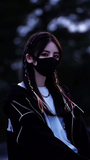 Dil chain kabhi na pave pawe pave song