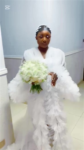 God bless your home dear 🔥 luxury bridal robe 👘 and bridal bouquet available for rent🔥 and sales