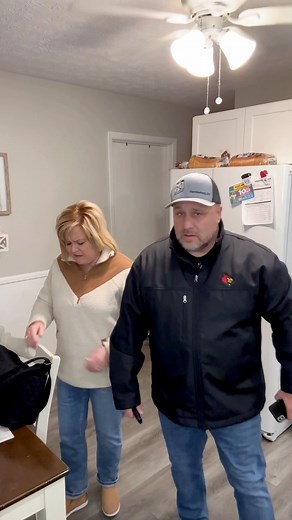 Playing another round of “Find My Phone”… starring my wife and her missing phone. #expertmarriagetip #comedy #couplegoals #marriage #relationshipgoals #funny #relationshipadvice #couples #laugh | Chad Sexton