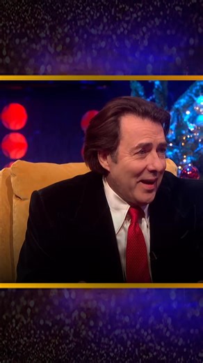 45K views · 603 reactions | Michael McIntyre's lockdown eating habits #michaelmclntyre #lockdown #thejonathanrossshow #imacelebritygetmeoutofhere #chocolate | Scarlet Huffman | Facebook