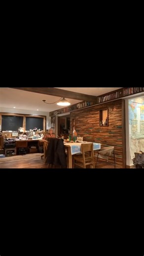  GIF Moments | Express Every Feeling GIFs say it all! ✨ From laughs to facepalms, these little animations capture every vibe perfectly. Which one is your favorite?  #gif #funnygif #reactiongif #relatable #memes #viralcontent #humor #animation #socialmediafun #moodgif | Mandypatinktok | Facebook